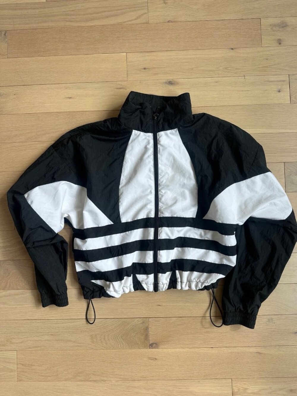 adidas Originals Cropped Full Zip Windbreaker Black White S